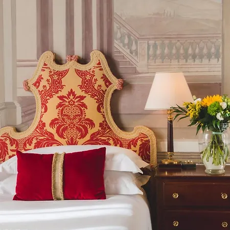Grand Continental - Starhotels Collezione 5* Сиена