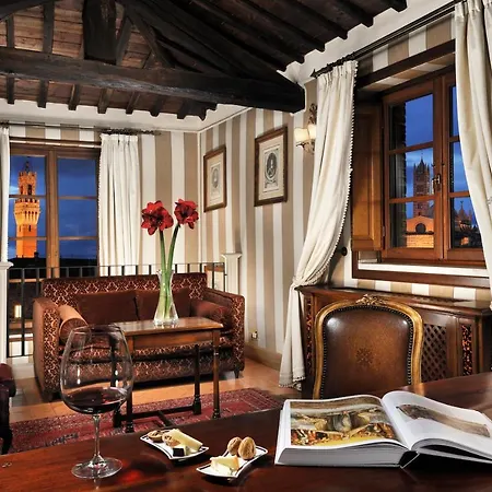 Отель Grand Continental - Starhotels Collezione Сиена