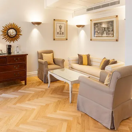 Hotel Grand Continental - Starhotels Collezione Siena