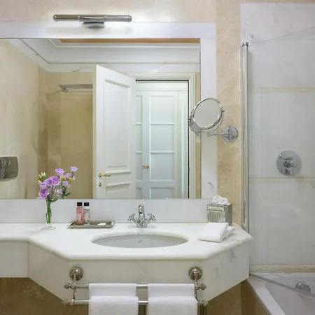 Ξενοδοχείο Grand Continental - Starhotels Collezione Σιένα