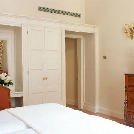 Grand Continental - Starhotels Collezione Hotel Siena